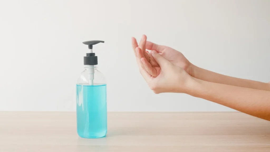 Moveable hygiene gear that fits any front desk