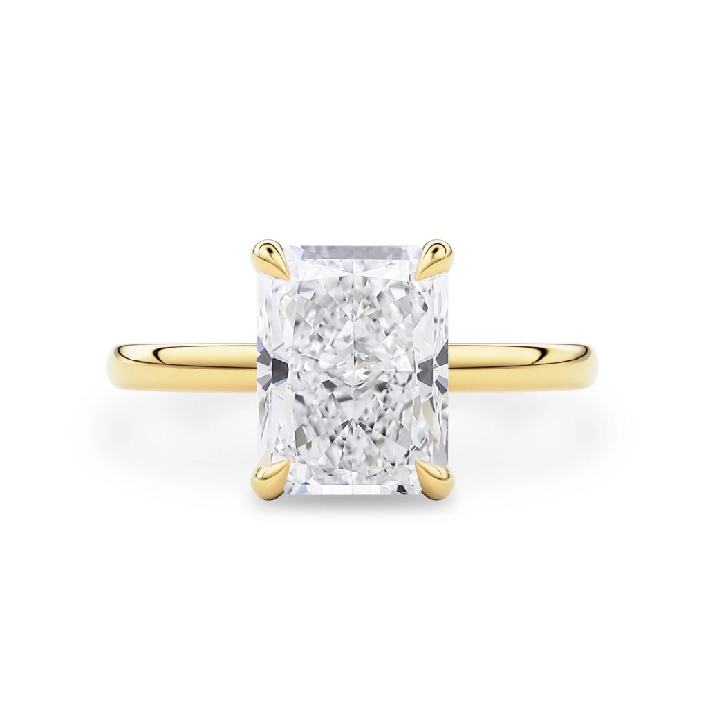 Glimmer in Good Taste: Moissanite Options and Toronto’s Ring Scene Glimmer in Good Taste: Moissanite Options and Toronto’s Ring Scene