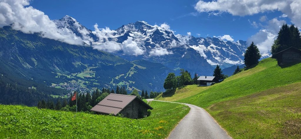 Hidden lanes and high comfort Swiss private tours
