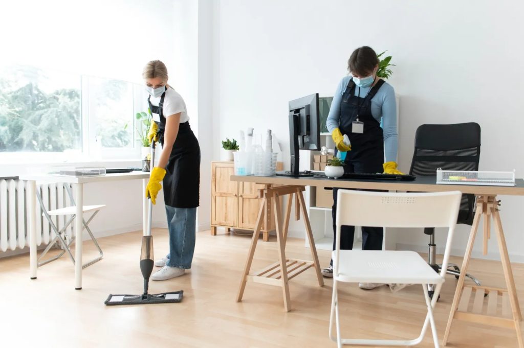A Practical Guide to Warehouse Cleaning in Two Key Cities
