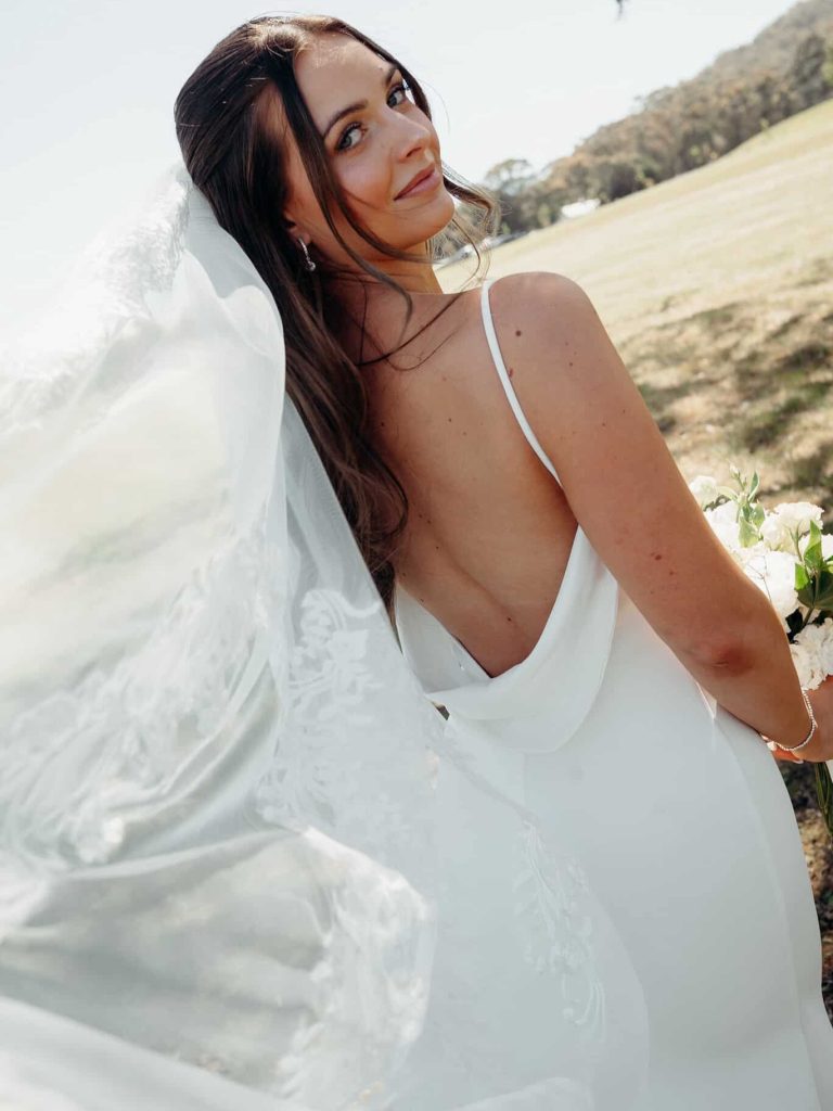 Chic styles for your engagement celebration wardrobe Chic styles for your engagement celebration wardrobe