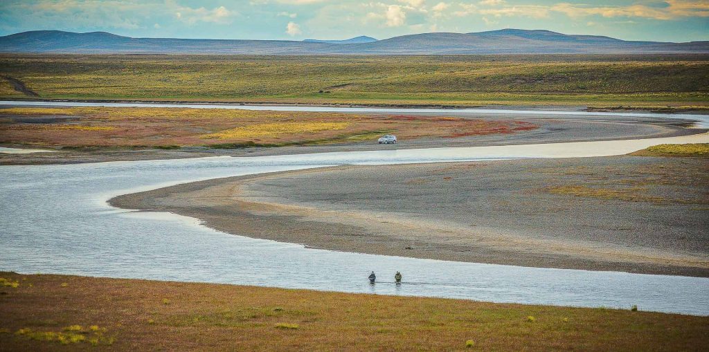 Discover premier Bahamas fly fishing retreats for the ultimate angling escape