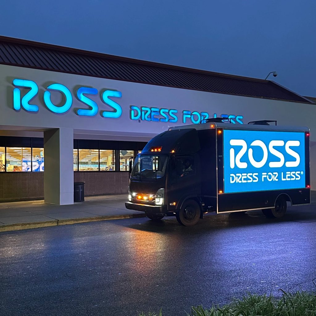 Smart guide to using a branded truck for events