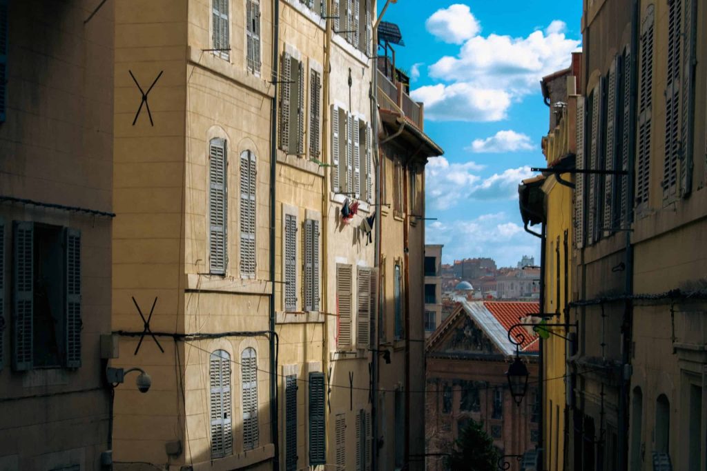 Top Day Trips and Hidden Gems Around Aix-en-Provence