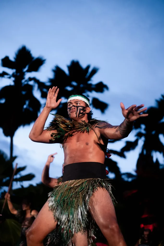 Experience a Classic Hawaiian Luau on Oahu in Style