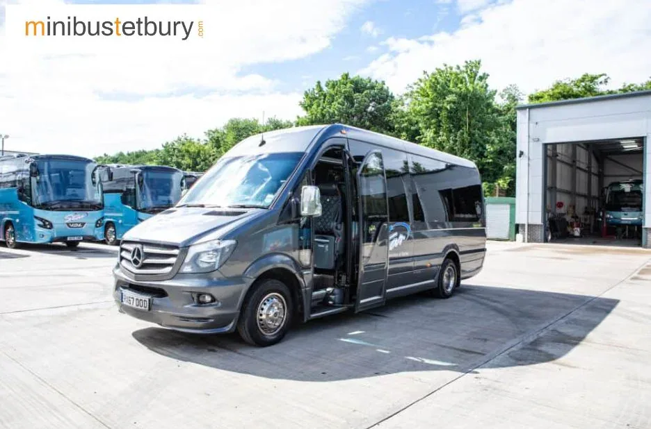 Luxury Coach And Minibus Hire for Comfortable and Stylish Travel Experiences Luxury Coach And Minibus Hire for Comfortable and Stylish Travel Experiences
