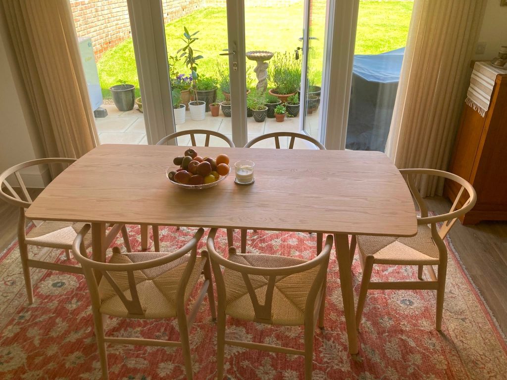 Local-Style Mid-Century Finds: Replica Seating Guide
